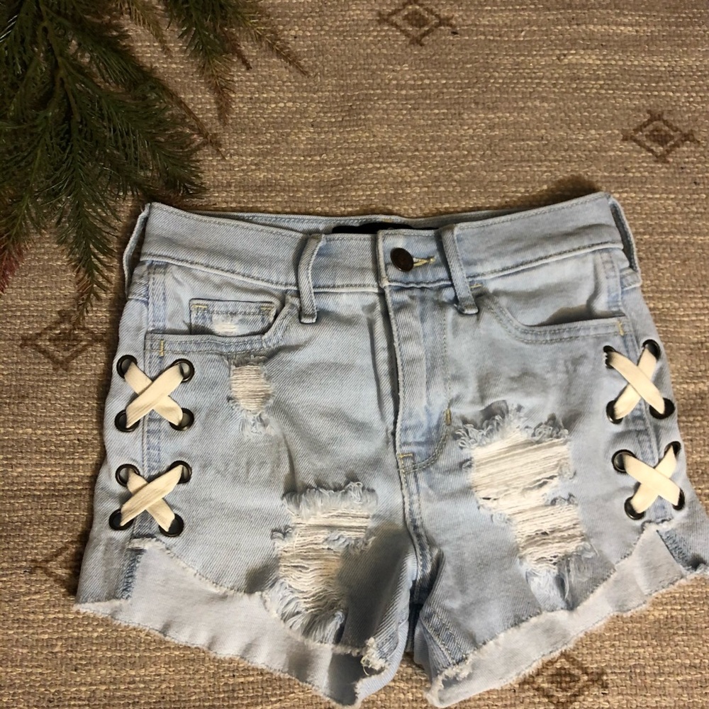 HOLLISTER | high rise short-short vintage stretch